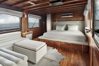 SAMATA - Master Suite